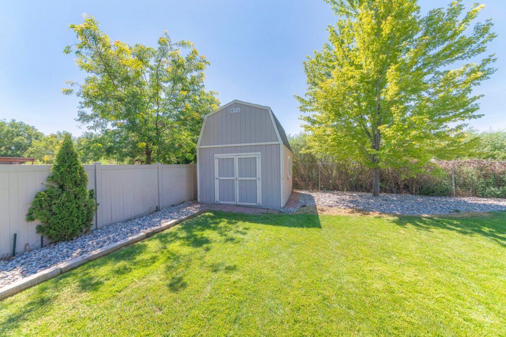 shed installation