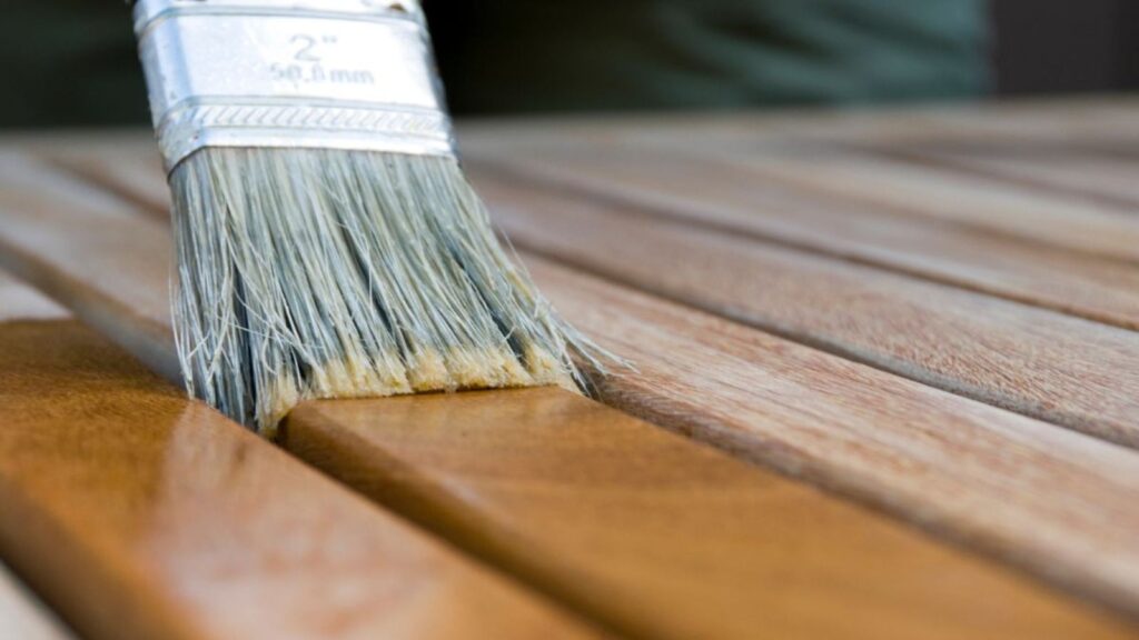 When Is the Right Time in Spring to Deck Stain or Seal for Long-Lasting Protection